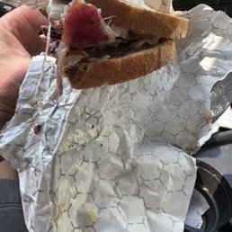 Reuben Sandwich Reuben Sandwich