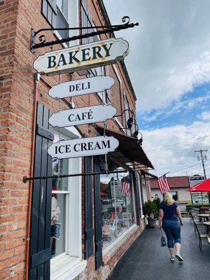 The Brick House Bakery by null