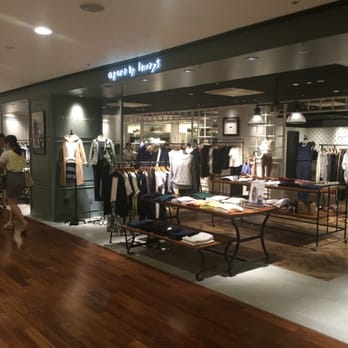 ソラリアプラザビル４階ローリーズファーム Department Stores 天神2丁目2 43 福岡市 中央区 福岡県 Japan Phone Number Yelp