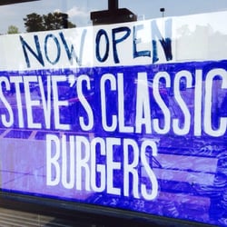 Steve's Classic Burgers - Worth a stop.