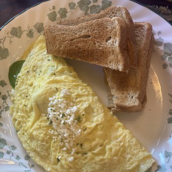 Le Petit Cafe Coffee House - Spinach and feta omelette - Cafes Near Me - Kenner, Louisiana Le Petit Cafe Coffee House - Spinach and feta omelette - Cafes Near Me - Kenner, Louisiana