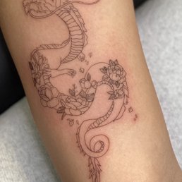 Floral Dragon Floral Dragon