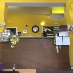 Molina Ink - Front desk