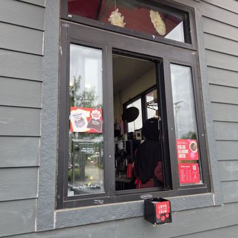 Scooter's Coffee - The window where I've picked up my orders in the past. - Coffee & Tea Near Me - Kansas City, Missouri Scooter's Coffee - The window where I've picked up my orders in the past. - Coffee & Tea Near Me - Kansas City, Missouri