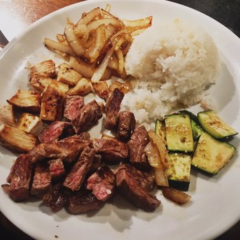 Benihana - Denver - Sushi Bars Near Me - Denver, Colorado