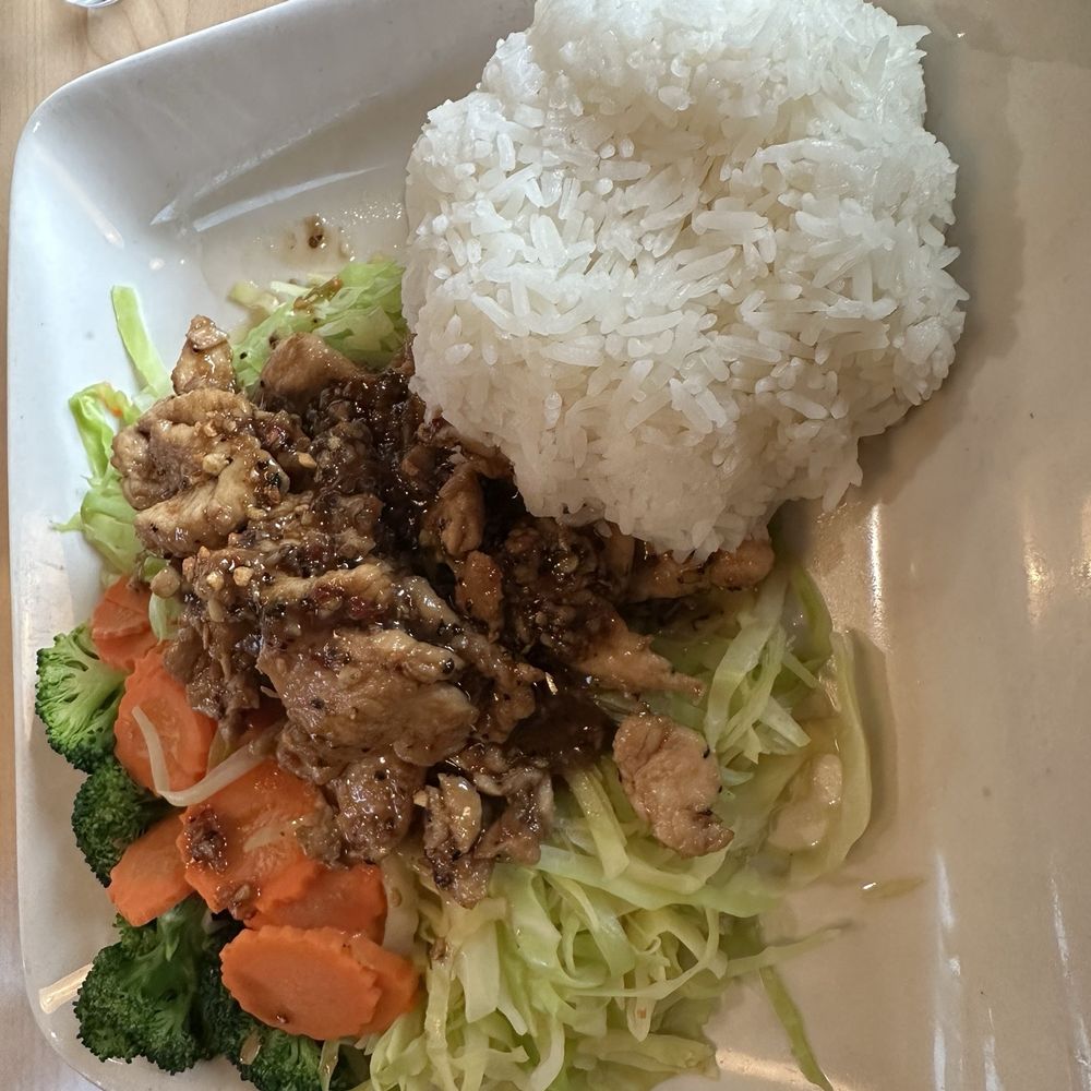 Kuni's Thai Cuisine - GARLIC AND BLACK PEPPER - Thai Near Me - Spokane, Washington Kuni's Thai Cuisine - GARLIC AND BLACK PEPPER - Thai Near Me - Spokane, Washington