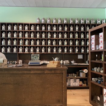 Gong Fu Tea - the front desk of a tea shop - Coffee & Tea Near Me - Des Moines, Iowa