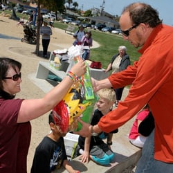 Central Coast Tech Tutor - Helpin Out at the Easter Egg Hunt in Pismo Beach with the great folkes over at Parks & Rec
