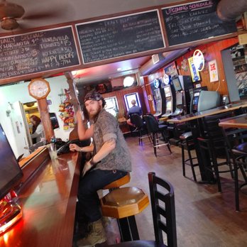 Montavilla Station - Dive Bars Near Me - Portland, Oregon