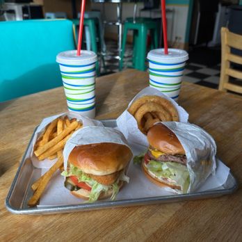 Get The Burger - Spicy chicken sandwich, the director, fries and onion rings - Burgers Near Me - Big Bear Lake, California Get The Burger - Spicy chicken sandwich, the director, fries and onion rings - Burgers Near Me - Big Bear Lake, California