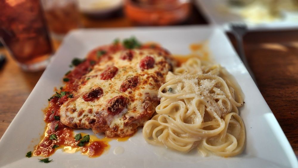 La Cucina Italian Kitchen Logo