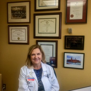 Harriet A Bielawski, MD - Dr. Bielawski in her office. - Doctors Near Me - San Diego, California Harriet A Bielawski, MD - Dr. Bielawski in her office. - Doctors Near Me - San Diego, California