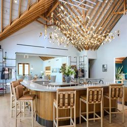 The Duckhorn Collection at Paraduxx - Indoor tasting bar