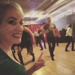 Big Apple Ranch - Line dancing!