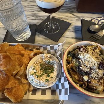 The Courtesy - Cocktail Bars Near Me - Winter Park, Florida
