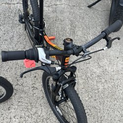 McCully Bicycle Repair & Maintenance Shop - Best Bike Repair Service