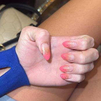 Expert Nails & Spa - Nail Salons Near Me - Louisville, Kentucky Expert Nails & Spa - Nail Salons Near Me - Louisville, Kentucky