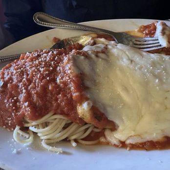 Marechiaros on 2nd - chicken Parm - Pizza Near Me - El Cajon, California