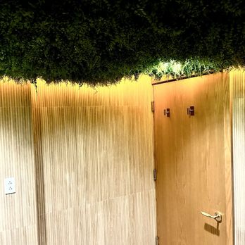 Atik Restaurant - Nature Escape: (Even If It's Faux) [Restrm] - Mediterranean Near Me - The Bronx, New York