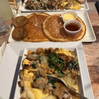 Gochas Breakfast Bar | Cascade - Wine Bars Near Me - Atlanta, Georgia