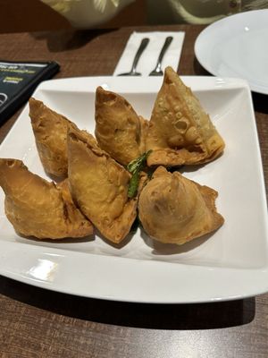 Silver Pot Halal Restaurant by null