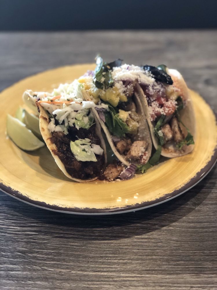 CAJUN BAHAMAS ISLAND GRILL CLOSED 18 Photos & 28 Reviews 1297 St