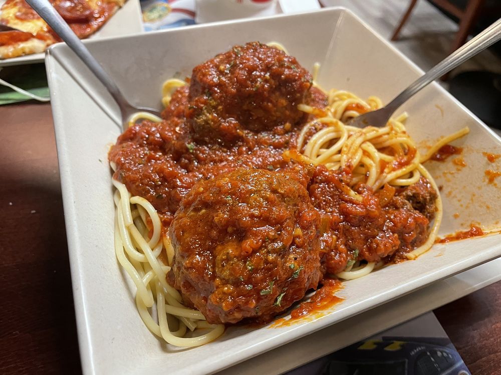 TOMATOES PIZZERIA Updated September 2024 59 Photos & 92 Reviews 5815 Lake Worth Rd