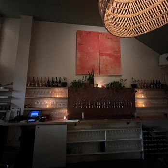 Woods Lowside - Indoor bar area - Wine Bars Near Me - San Francisco, California Woods Lowside - Indoor bar area - Wine Bars Near Me - San Francisco, California