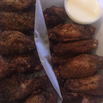 The Wing Bar - 20 pcs 1/2 lemon pepper 1/2 old bay. - Chicken Wings Near Me - Atlanta, Georgia The Wing Bar - 20 pcs 1/2 lemon pepper 1/2 old bay. - Chicken Wings Near Me - Atlanta, Georgia