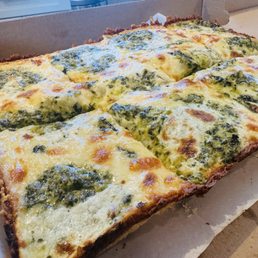Spinach Artichoke - Pizza