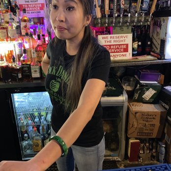 Burnett's Pub - Vietnamese Near Me - Renton, Washington