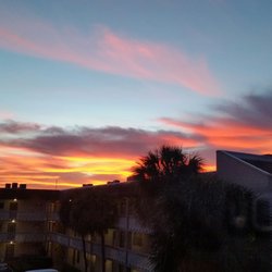 WSVN-TV - An AMAZING Sunrise this morning in Tamarac, Fl