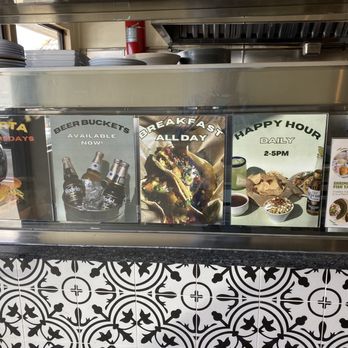 Lichis Mex - Happy Hours from 2 pm - 5 pm Daily! - Tacos Near Me - Los Angeles, California