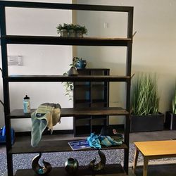 Tucson Cold Plunge - Shelves for your personal items