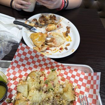 Yeyes Kitchen - Éxito 2/7/26 - Mexican Near Me - Riverside, California