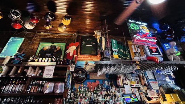 Silky O'Sullivan's by null