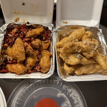 Yunnan Restaurant - Hot wings (notice the red hot chili pepper!!!) & fried salt and pepper battered fish - Chinese Near Me - Oak Park, California Yunnan Restaurant - Hot wings (notice the red hot chili pepper!!!) & fried salt and pepper battered fish - Chinese Near Me - Oak Park, California