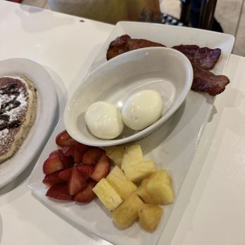 Toasted Gastrobrunch - Breakfast & Brunch Near Me - Las Vegas, Nevada Toasted Gastrobrunch - Breakfast & Brunch Near Me - Las Vegas, Nevada