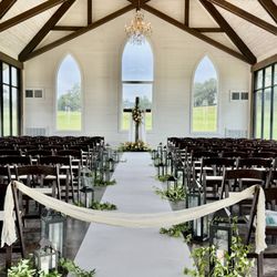 The Lodge at Country Inn Cottages - Inside wedding chapel right before the wedding