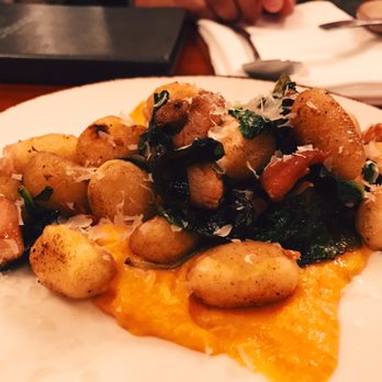 Caboose Tavern - potato gnocchi and roasted chicken - New American Near Me - Vienna, Virginia
