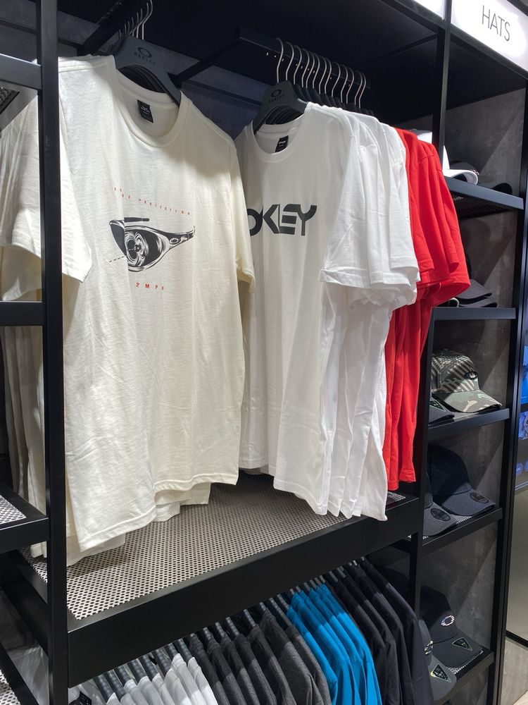 Oakley Logo