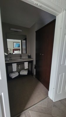 The Blu Hotel, Blue Ash - Cincinnati by null