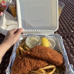 The Beach Club - Fish fry