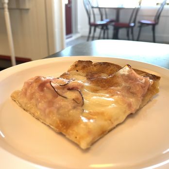 Mama Mel's Pizzeria - Lemolian by the Square. - Pizza Near Me - Saint Louis, Missouri Mama Mel's Pizzeria - Lemolian by the Square. - Pizza Near Me - Saint Louis, Missouri