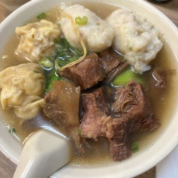 The Congee - Combination with wonton, house fish ball, and beef stew - Chinese Near Me - Alhambra, California The Congee - Combination with wonton, house fish ball, and beef stew - Chinese Near Me - Alhambra, California