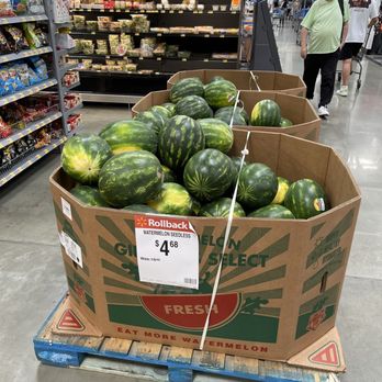 Walmart Supercenter - Grocery Near Me - Saugus, Massachusetts