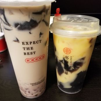 Shuyi Tealicious - Signature milk tea on the left and mango pomelo on the right - Taiwanese Near Me - Mississauga, Ontario