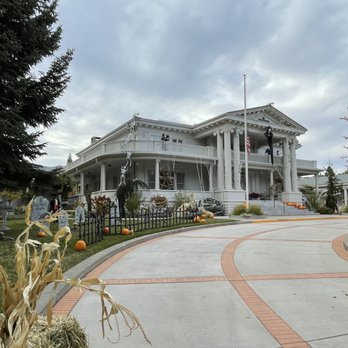 Governor's Mansion - Governor's Mansion decorated for Halloween - Landmarks & Historical Buildings Near Me - Carson City, Nevada Governor's Mansion - Governor's Mansion decorated for Halloween - Landmarks & Historical Buildings Near Me - Carson City, Nevada