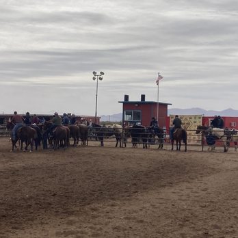 Dillon's at Western Trails Ranch - Rodeo - Barbeque Near Me - Morristown, Arizona