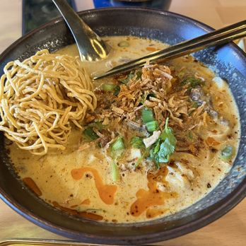 Manaao - Thai Near Me - Tustin, California